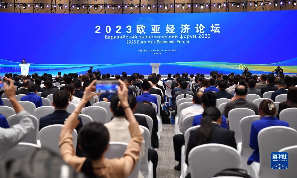 宝马线上娱乐中心下载